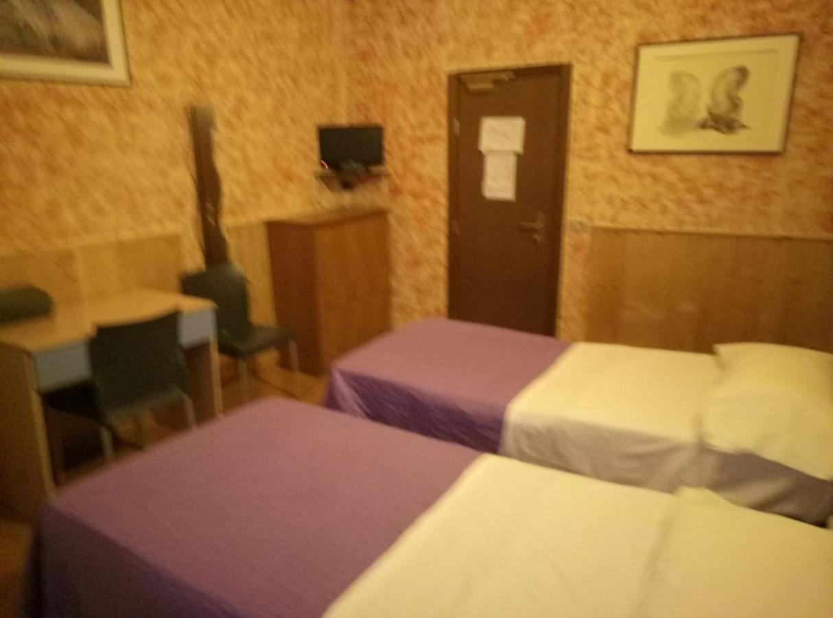 Hotel Ariosto Centro Storico Reggio nell'Emilia Zewnętrze zdjęcie